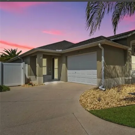 Rent this 3 bed house on 1131 Barrineau Place in The Villages, FL