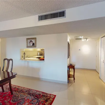 Image 8 - Parkview Drive, Hallandale Beach, FL 33009, USA - Apartment for rent