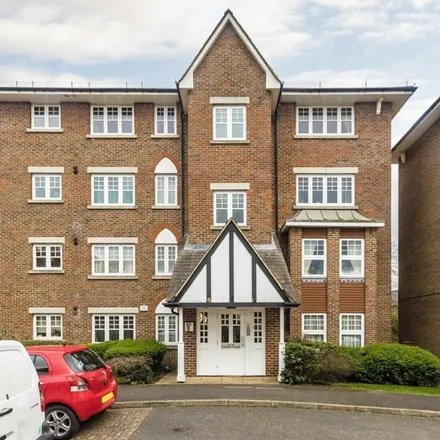 Rent this 2 bed apartment on Fawcett Close in London, SW16 2QJ