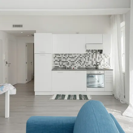 Image 1 - Via Isonzo, 2, 37126 Verona VR, Italy - Apartment for rent