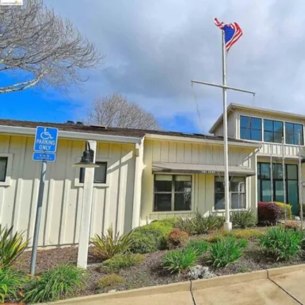 Buy this 2 bed condo on Cuddy Cabin Court in Richmond, CA 94804