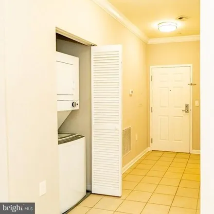 Image 5 - 23 Pierside Dr Apt 321, Baltimore, Maryland, 21230 - Condo for sale