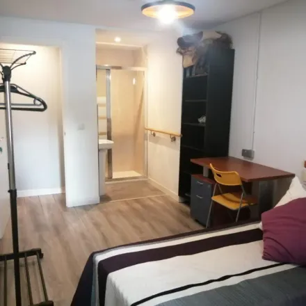 Rent this 9 bed apartment on Avenida de Pablo Iglesias in 22, 28003 Madrid