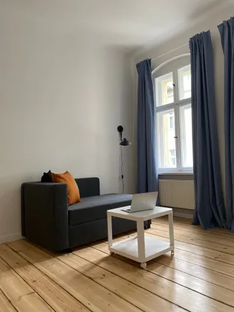 Image 1 - Kita Mauerschwalben, Gleimstraße, 10437 Berlin, Germany - Apartment for rent