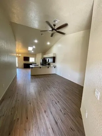 Image 3 - 3168 South Melanie Drive, Yuma, AZ 85365, USA - House for sale