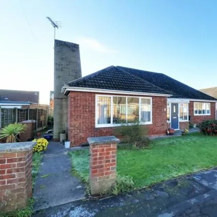 Buy this 3 bed house on Lowcroft Close in Haxey, DN9 2JT