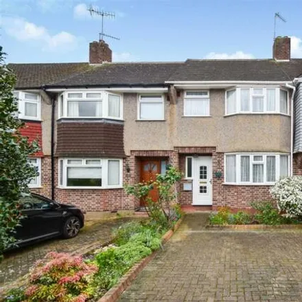Buy this 3 bed townhouse on 109 Kenilworth Crescent in London, EN1 3RE