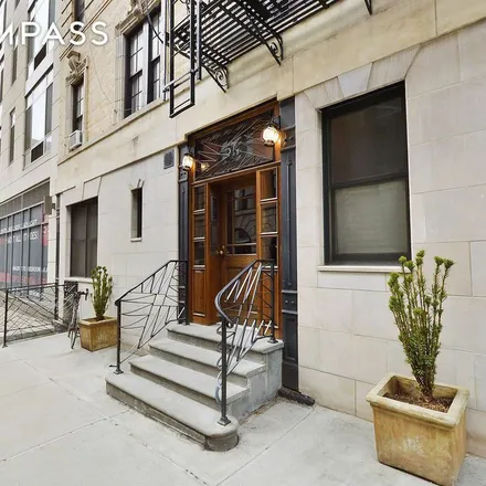 Image 2 - 57 Thompson Street, New York, NY 10012, USA - Apartment for rent