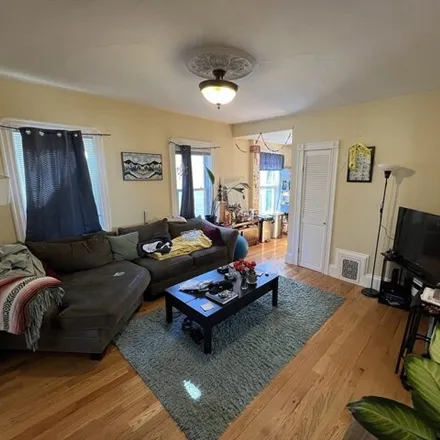 Rent this 4 bed apartment on 7 Jay Street in Somerville, MA 02140