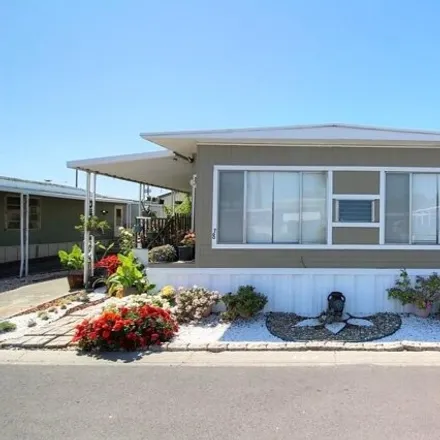 Image 2 - West Voyagers Cove Circle, Ceres, CA 95319, USA - Apartment for sale