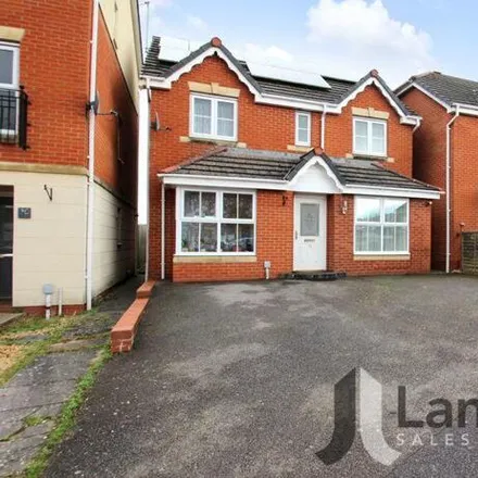 Buy this 4 bed house on Bridley Moor High School in Pulman Close, Redditch