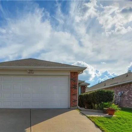 Buy this 3 bed house on 3034 Casa Bella Dr in Arlington, Texas