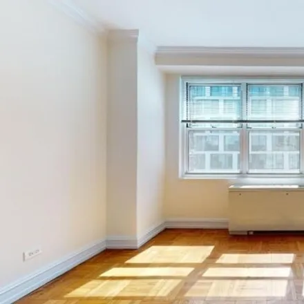 Image 2 - 888C 8th Avenue, New York, NY 10019, USA - Apartment for rent
