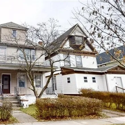 Buy this 6 bed house on 793 Prospect Avenue in Buffalo, NY 14213