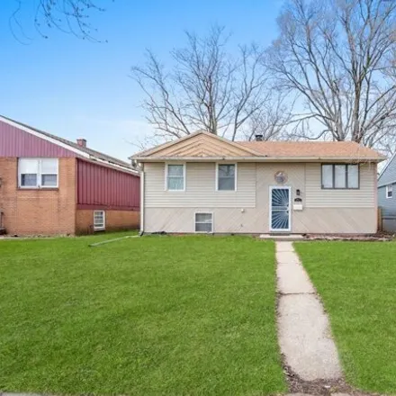 Buy this 3 bed house on 282 Chappel Avenue in Calumet City, IL 60409
