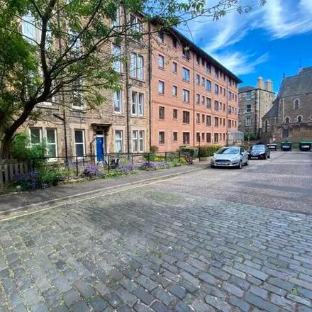 Rent this 3 bed apartment on Bite Dentistry in 30 Glen Street, City of Edinburgh