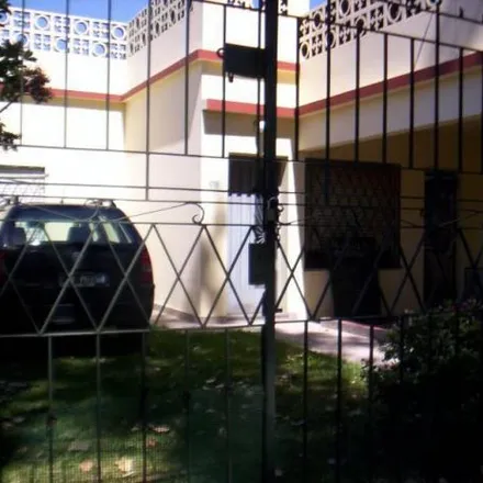Buy this 4 bed house on 69 - San Martín in Villa Godoy Cruz, José León Suárez