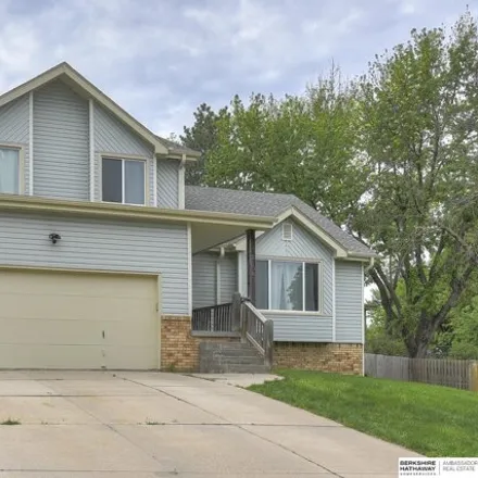 Buy this 3 bed house on 5108 North 112th Street in Omaha, NE 68164