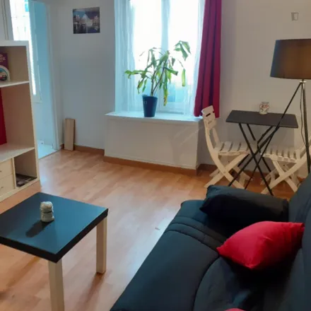 Rent this studio apartment on 38 Rue Joseph de Maistre in 75018 Paris, France
