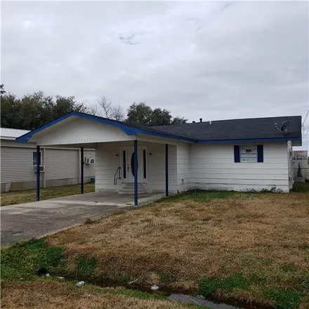 Rent this 2 bed townhouse on 957 2nd Street in Mamou, Evangeline Parish