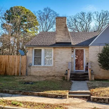 Buy this 4 bed house on 1306 Greenwood Avenue in Hot Springs, AR 71913