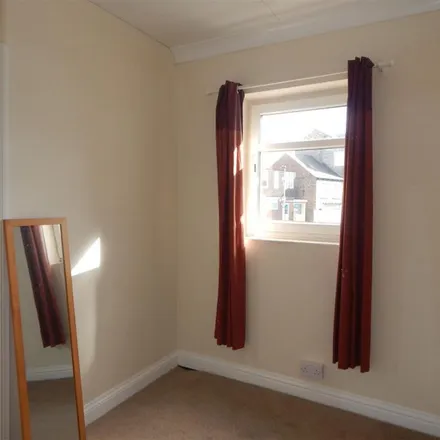 Image 6 - Camwal Terrace, Harrogate, HG1 4PZ, United Kingdom - Apartment for rent