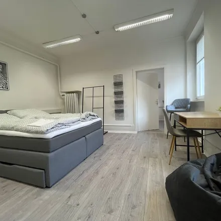 Rent this 3 bed apartment on Kriegsstraße 128 in 76133 Karlsruhe, Germany