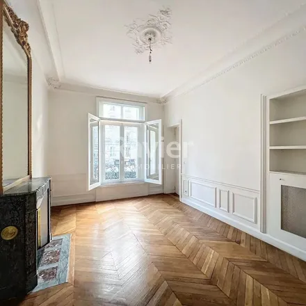Rent this 7 bed apartment on 27 Avenue Niel in 75017 Paris, France
