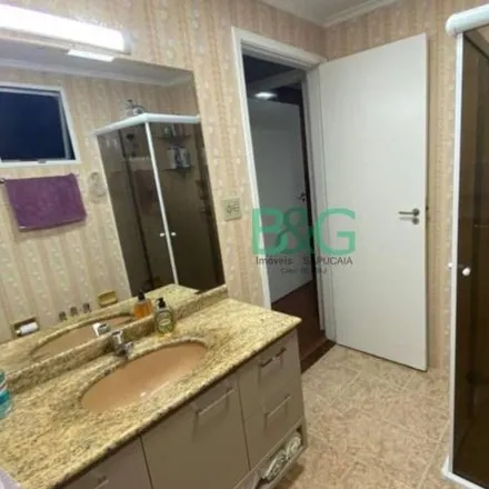 Buy this 3 bed apartment on Rua Tuiuti 2571 in Vila Azevedo, São Paulo - SP
