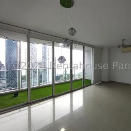 Rent this 3 bed apartment on Calle Greenbay in 0816, Parque Lefevre