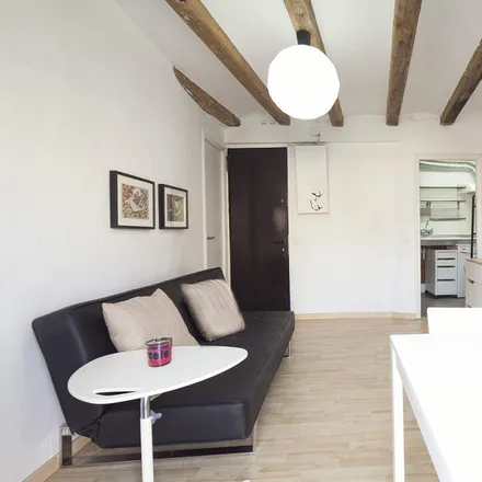 Rent this 2 bed apartment on Yamane in Carrer de l'Allada-Vermell, 10
