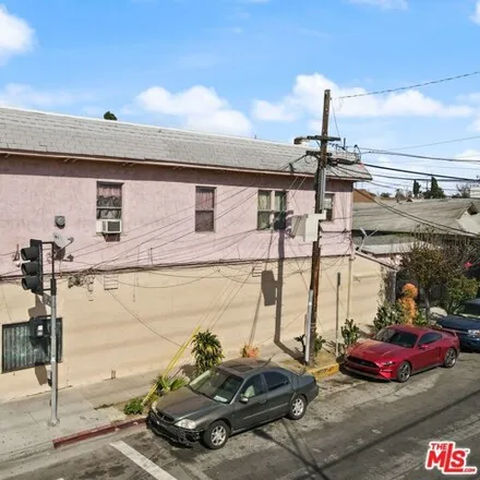 Image 3 - 415 East 30th Street, Los Angeles, CA 90011, USA - House for sale