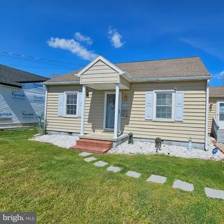 Buy this 2 bed house on 323 Bayly Avenue in Cambridge, MD 21613
