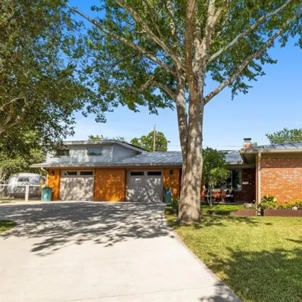 Buy this 3 bed house on 4603 Lasso Path in Austin, TX 78745
