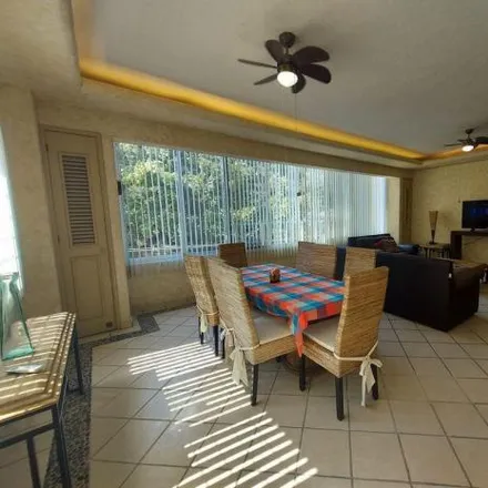 Buy this 3 bed apartment on Privada Los Patos in Fraccionamiento Deportivo, 39300 Acapulco