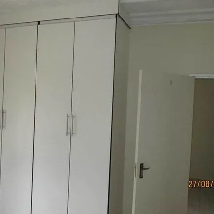 Image 4 - 378 10th Avenue, Gezina, Pretoria, 0084, South Africa - Apartment for rent