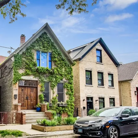 Image 1 - 2222 West Charleston Street, Chicago, IL 60647, USA - House for sale
