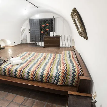 Rent this studio apartment on Vico Santa Maria a Cappella Vecchia