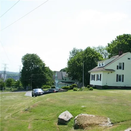 Image 4 - 94 Lathrop Road, Uncasville, Montville, CT 06382, USA - Townhouse for sale