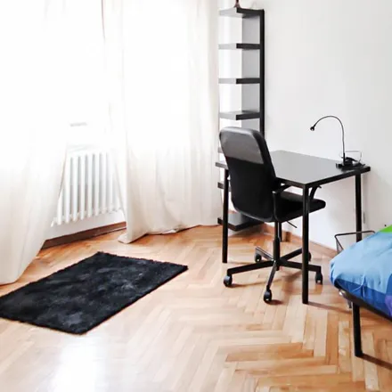 Rent this 4 bed room on Camera del Lavoro in Corso di Porta Vittoria, 29135 Milan MI