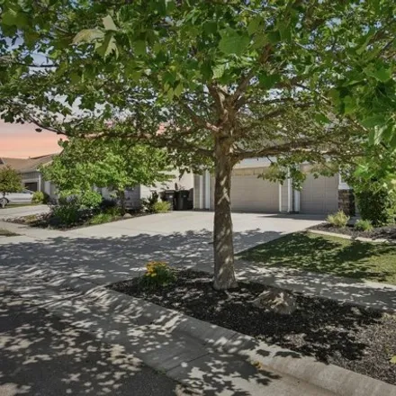 Image 2 - 22, 3016 Oak Trail Way, Roseville, CA 95747, USA - House for sale