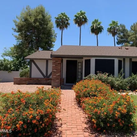 Rent this 2 bed house on 8993 East Gray Road in Scottsdale, AZ 85260