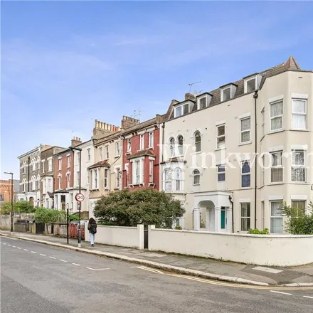Rent this 2 bed apartment on 8 Pembroke Road in London, N15 4NW