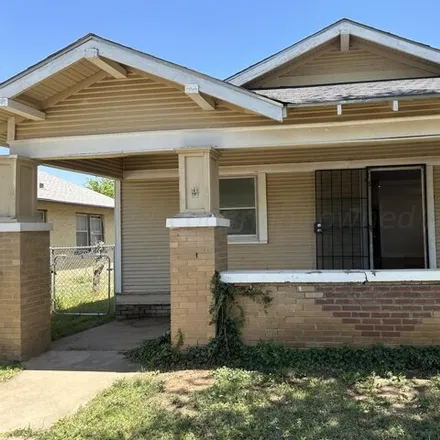 Rent this 3 bed house on 1182 Southwest 17th Avenue in Amarillo, TX 79102