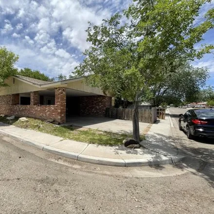 Buy this 3 bed house on 807 Torres Dr in Belen, New Mexico