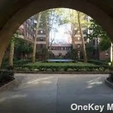Image 5 - 504 Grand Street, New York, NY 10002, USA - Apartment for rent