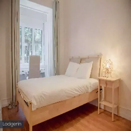 Rent this studio room on Peróla do Parque in Rua Sampaio e Pina 13, 1070-241 Lisbon