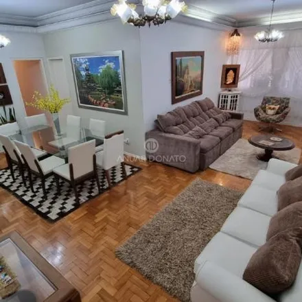 Buy this 4 bed apartment on Edifício Arcangelo Maletta in Rua da Bahia, Centro