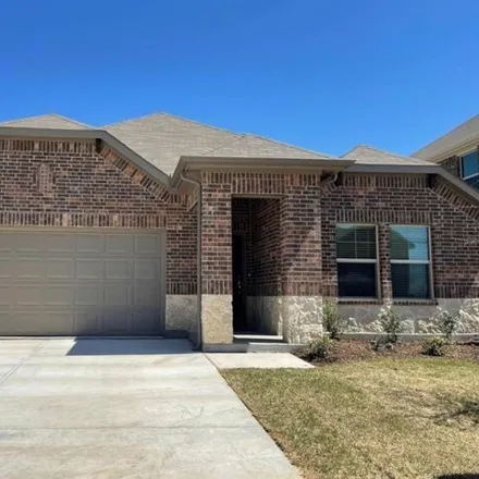 Rent this 3 bed house on Armadillo Court in Fort Worth, TX 76179