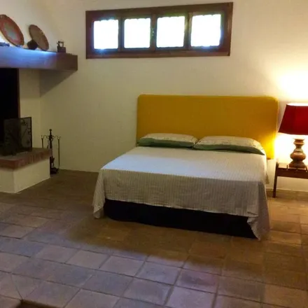 Rent this 4 bed house on Lecce